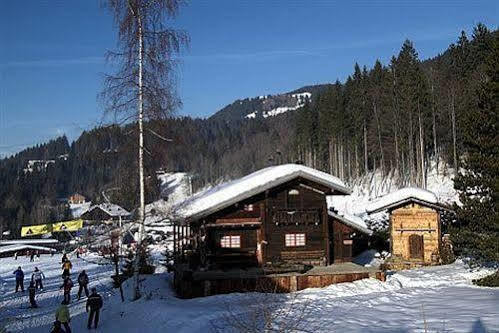 Residence Odalys Le Front De Neige Les Carroz-d'Araches Exterior foto